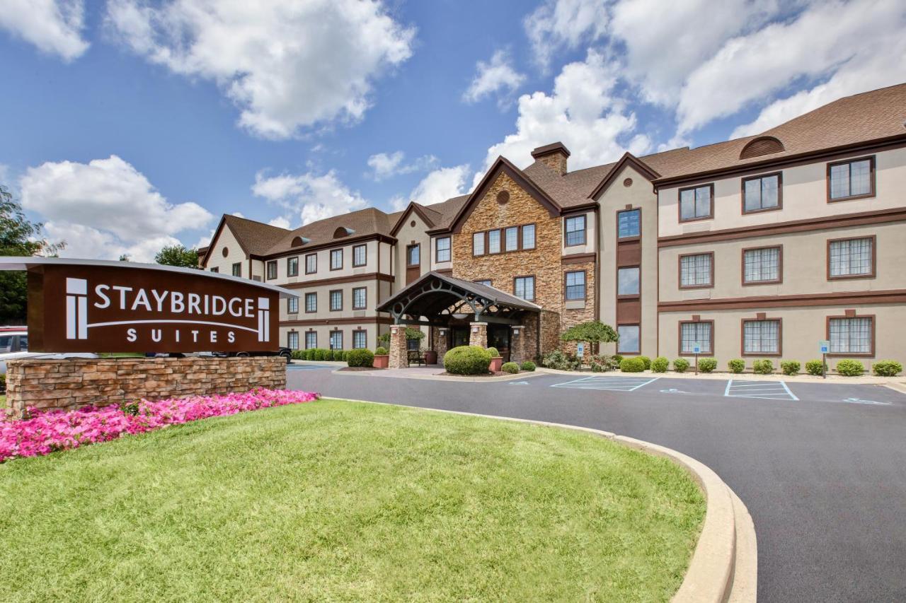 Staybridge Suites Louisville - East By Ihg Extérieur photo