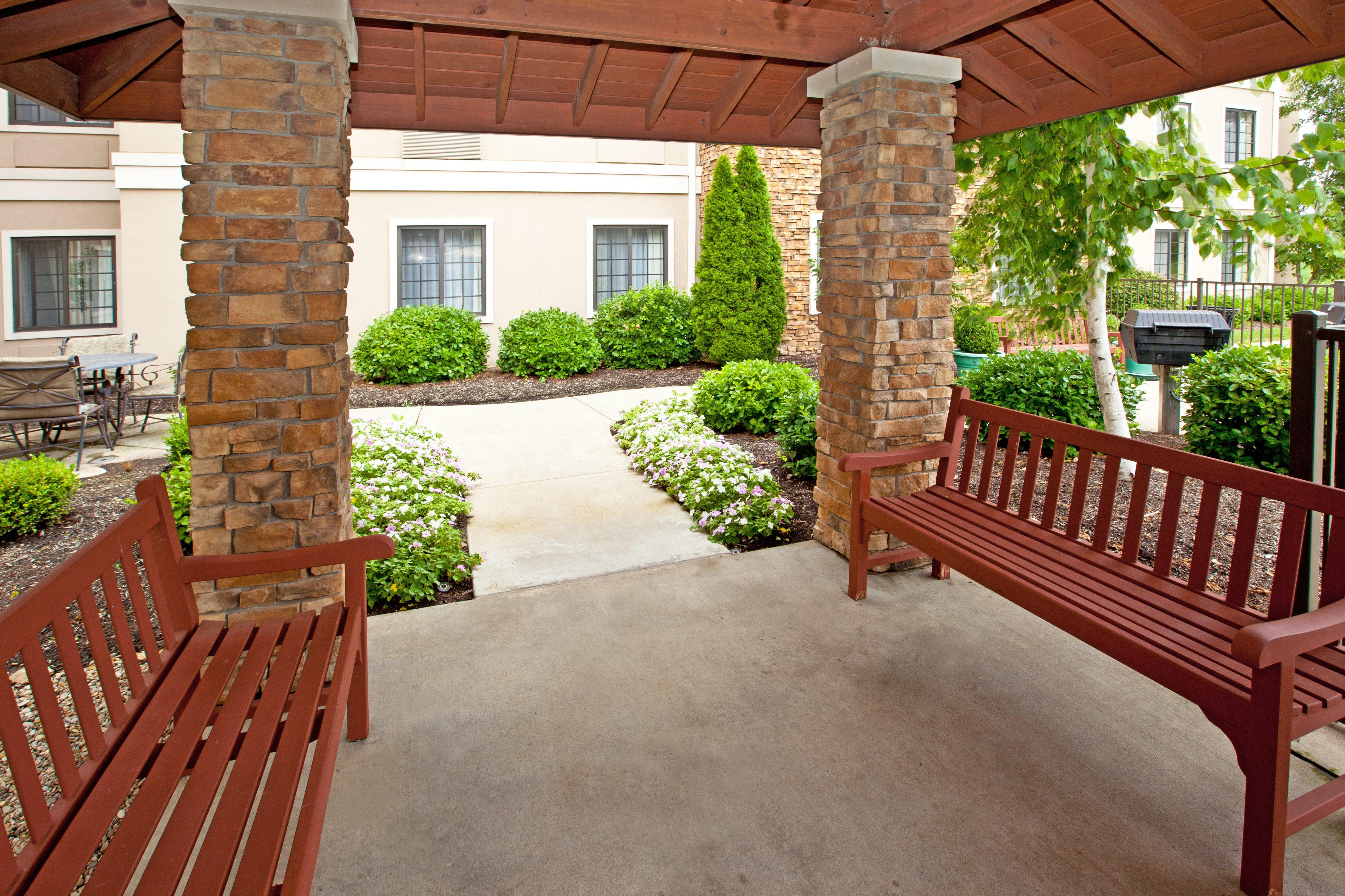 Staybridge Suites Louisville - East By Ihg Extérieur photo