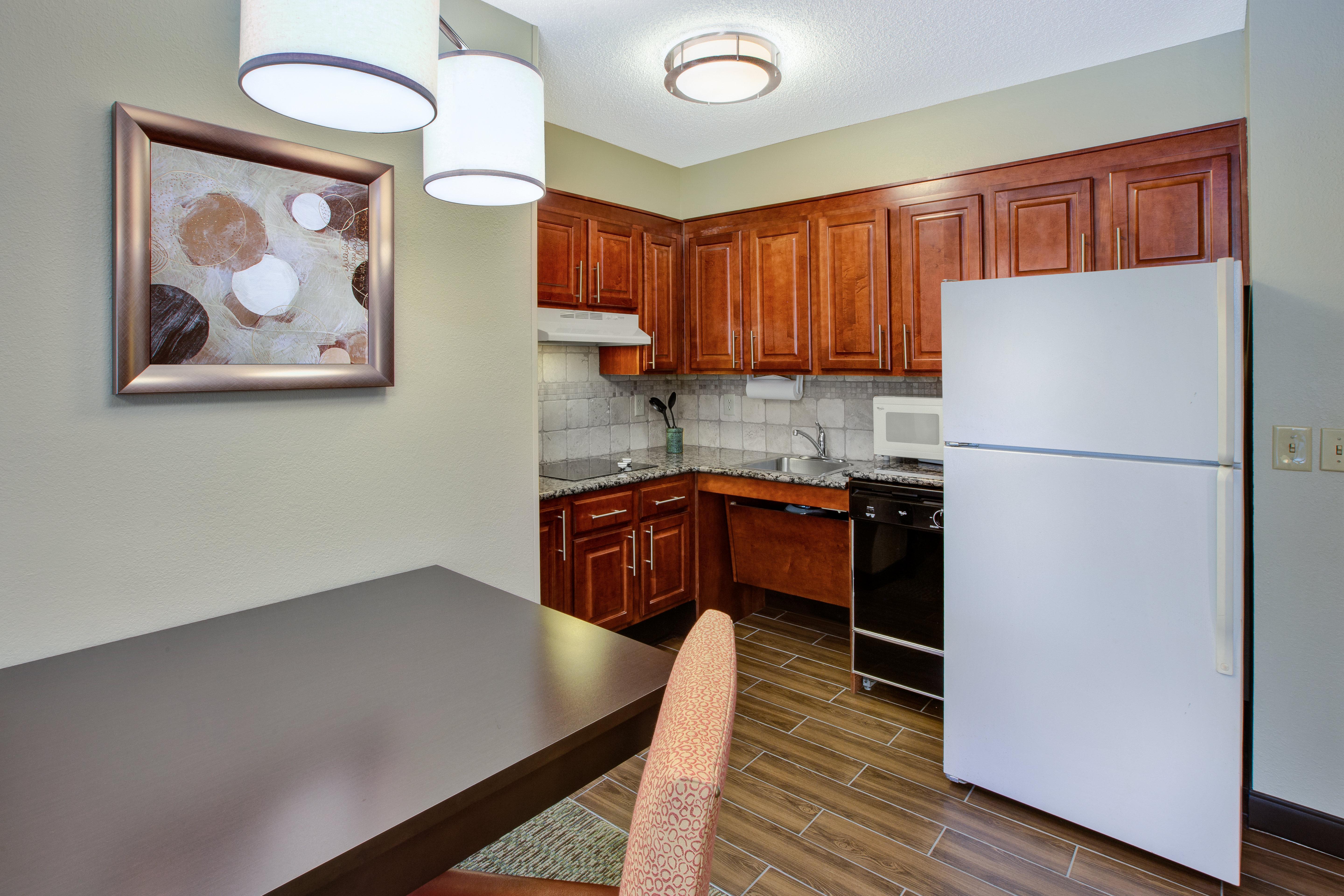 Staybridge Suites Louisville - East By Ihg Extérieur photo