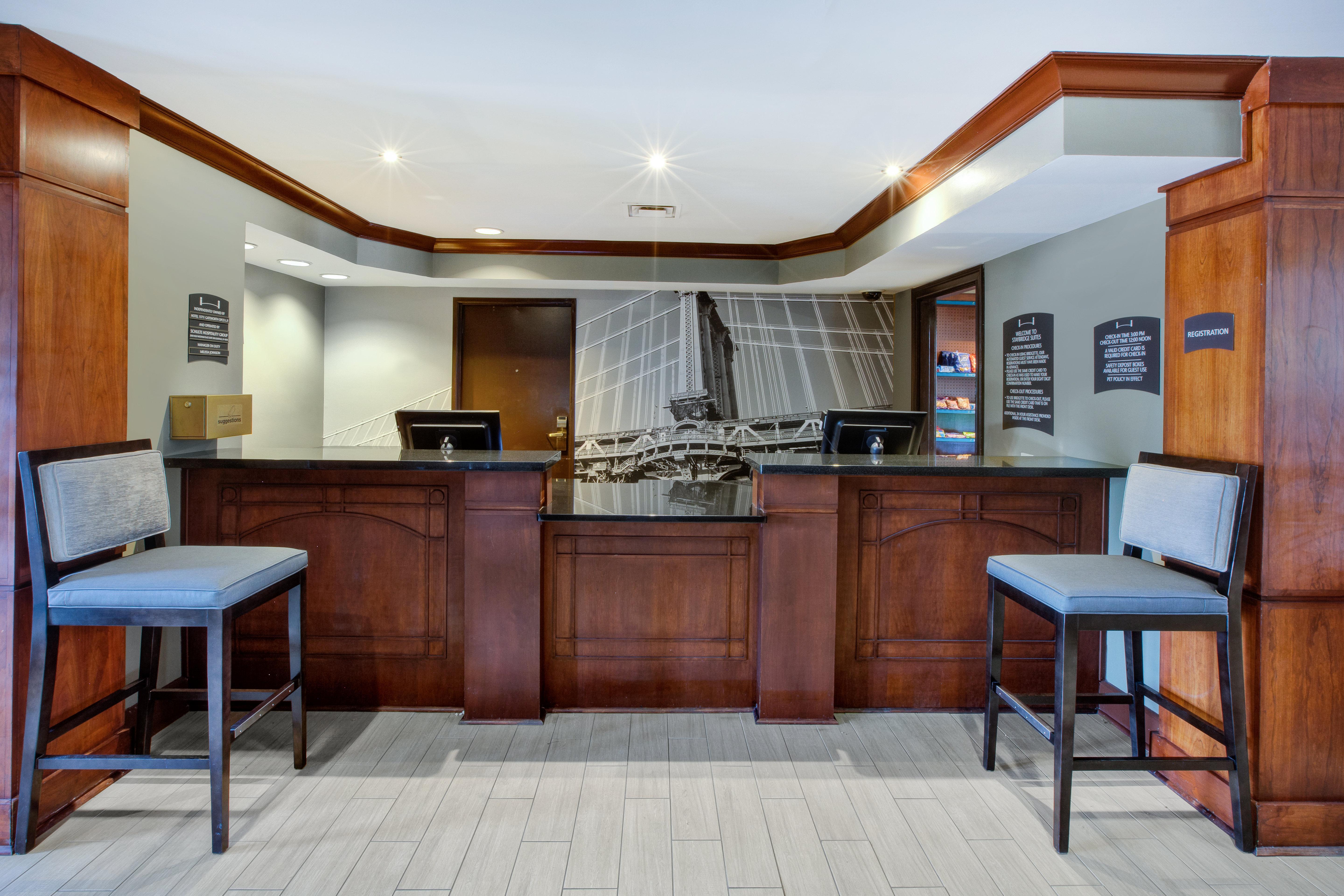 Staybridge Suites Louisville - East By Ihg Extérieur photo