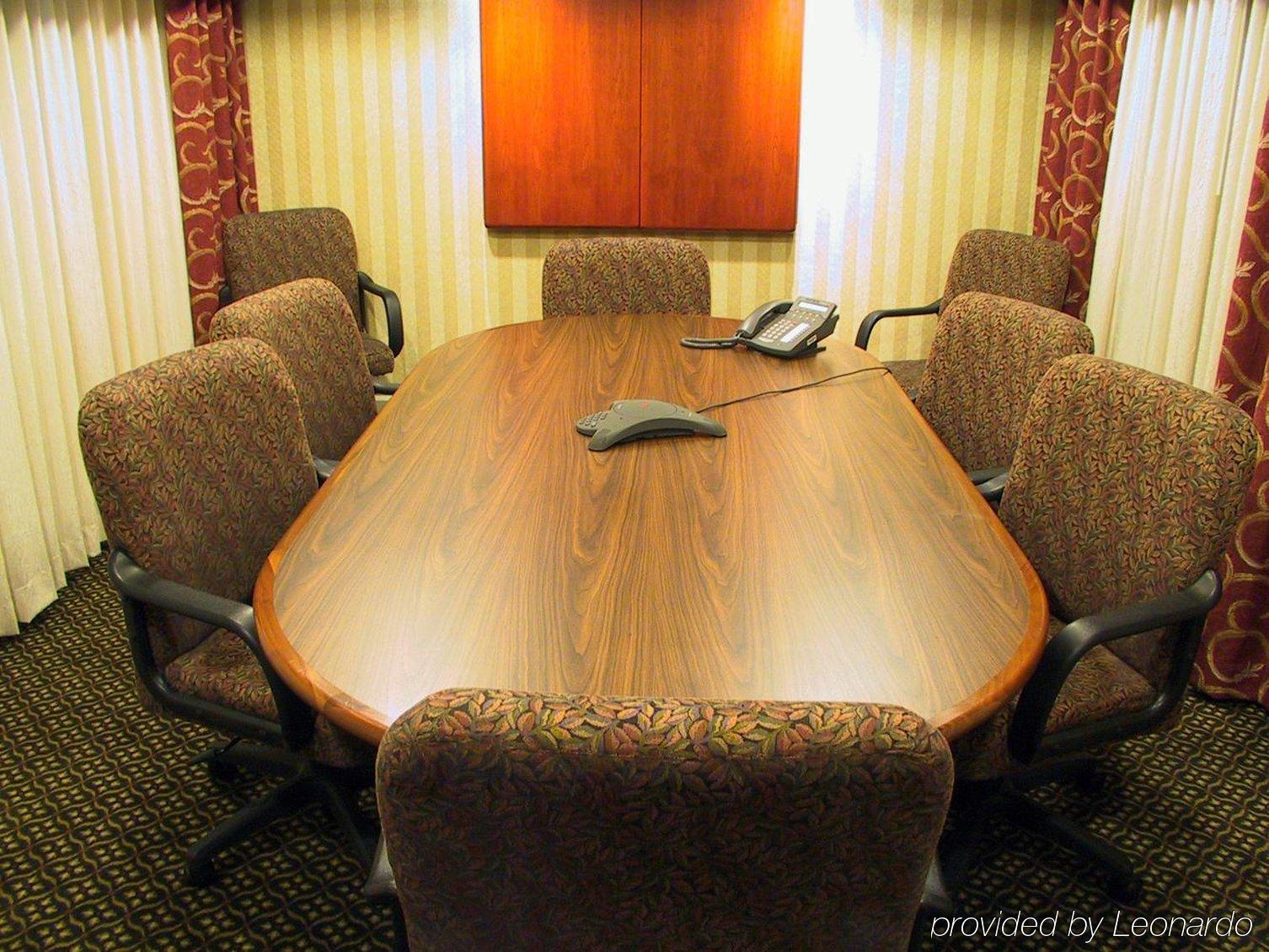 Staybridge Suites Louisville - East By Ihg Extérieur photo
